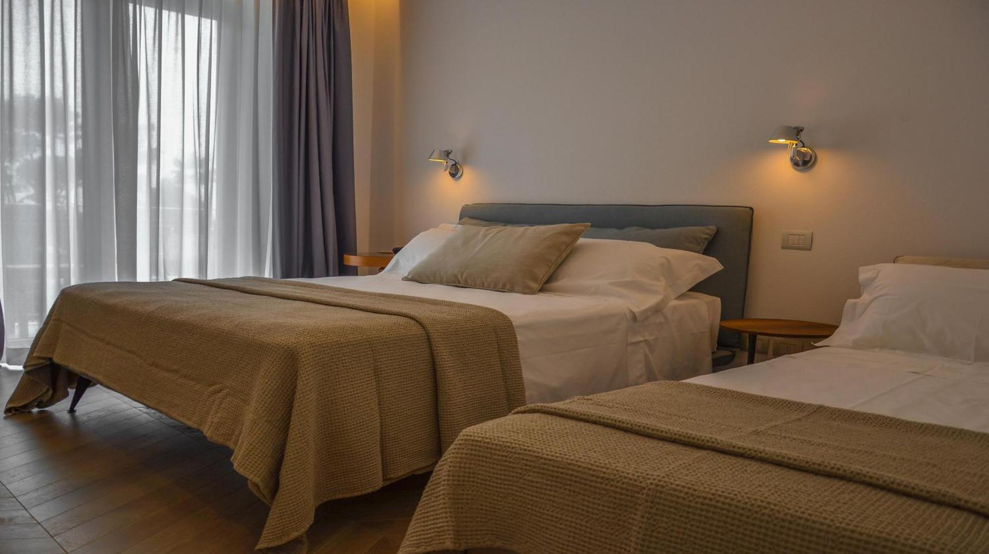 Hotel Villa Elsa مارينا دي ماسا المظهر الخارجي الصورة
