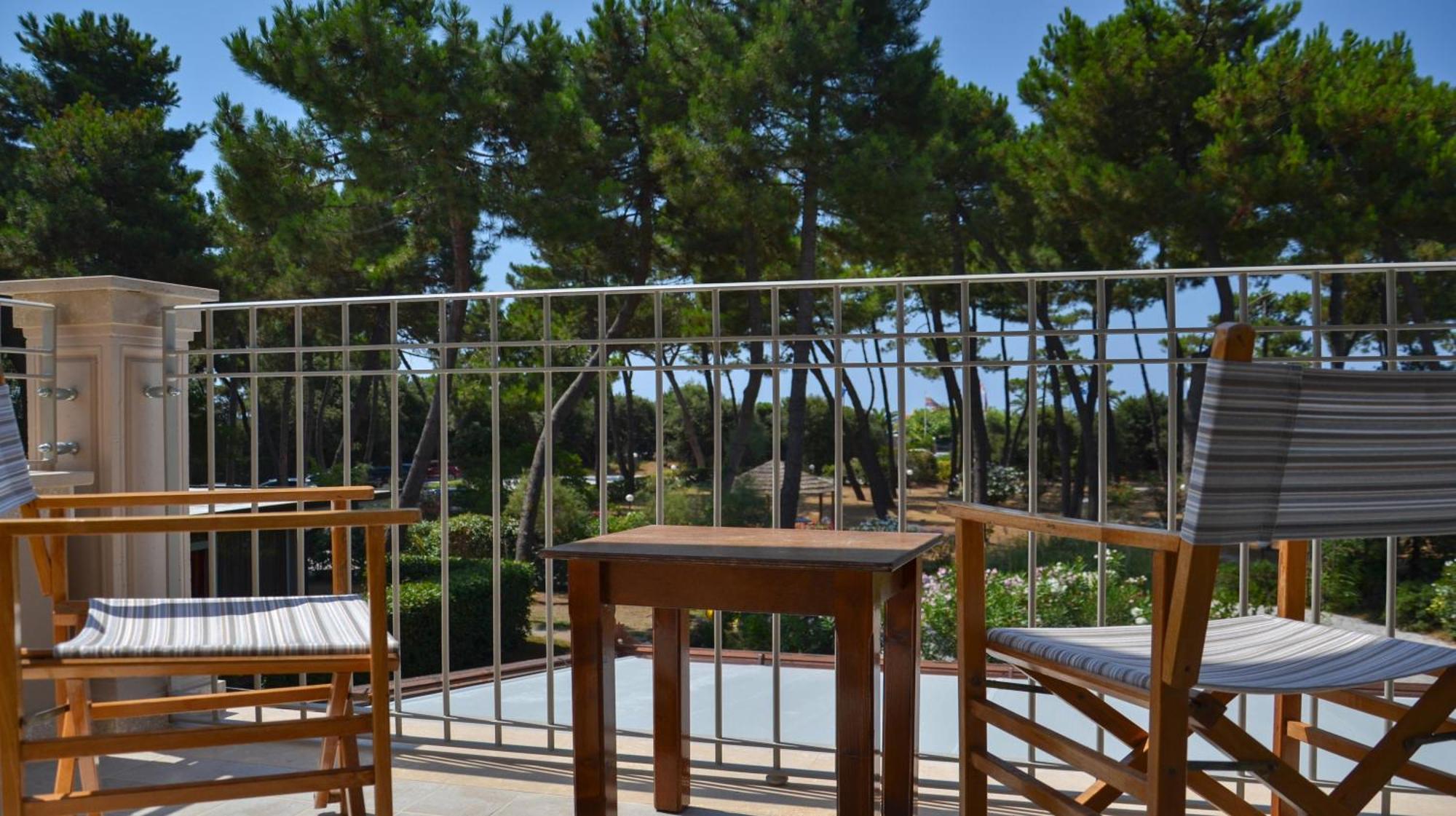 Hotel Villa Elsa مارينا دي ماسا المظهر الخارجي الصورة