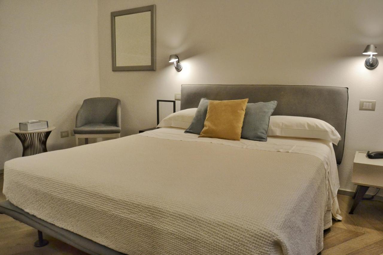 Hotel Villa Elsa مارينا دي ماسا المظهر الخارجي الصورة